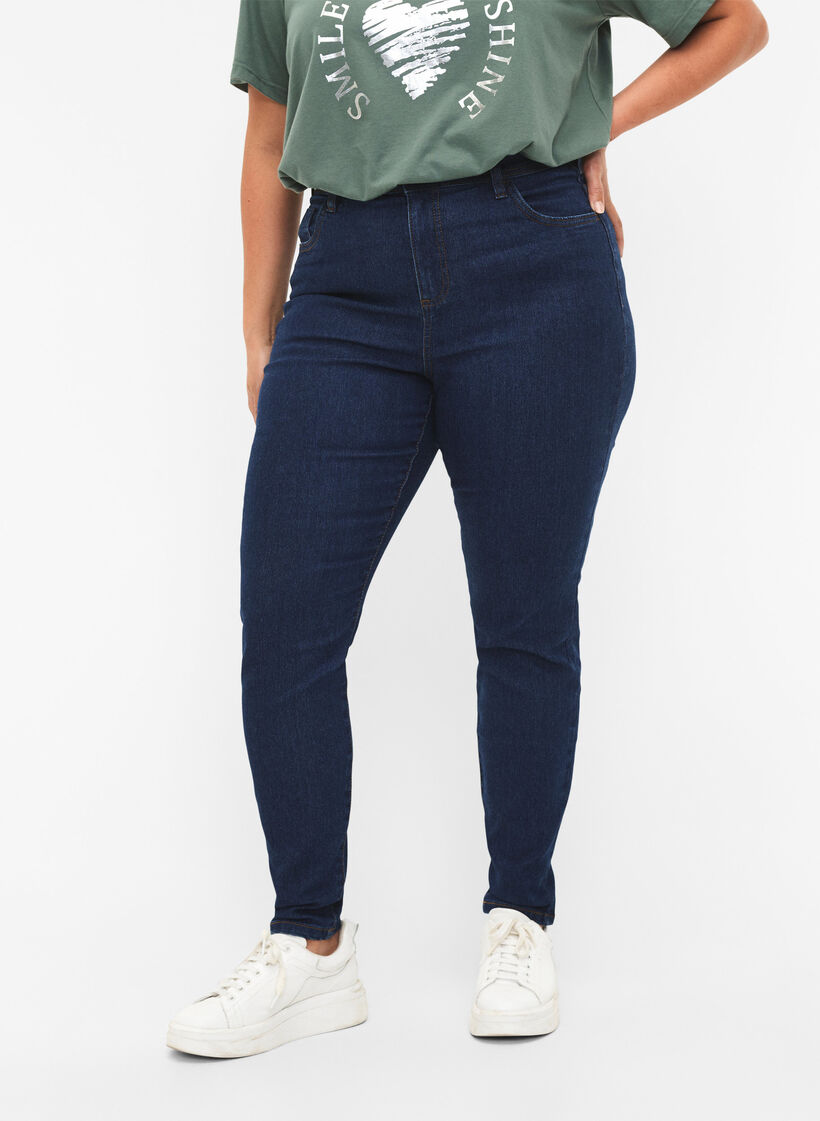 Jeans mit Super Slim Fit, Blau, Model image number 2