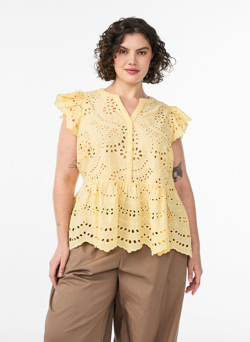 &Auml;rmellose Bluse aus Lochstickerei mit R&uuml;schen, Gelb, Model image number 0