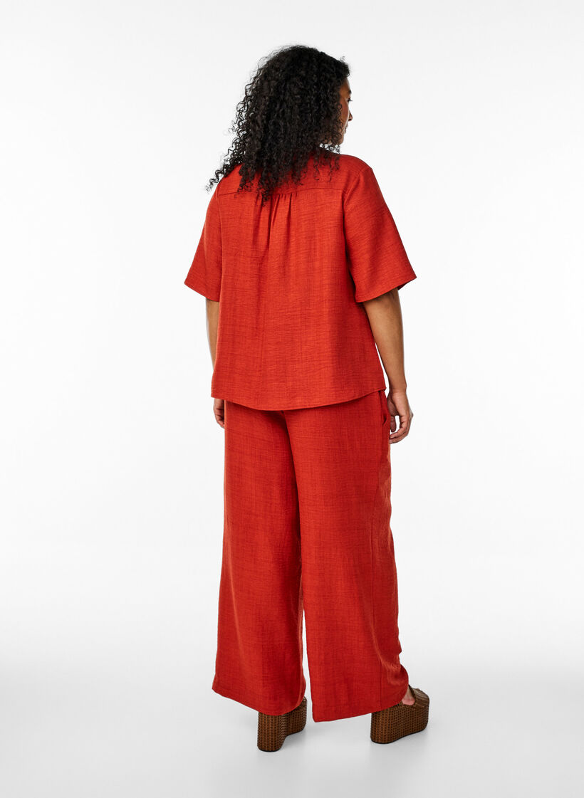 Pantalon ample avec ceinture élastique et poches, Rouge, Model image number 1
