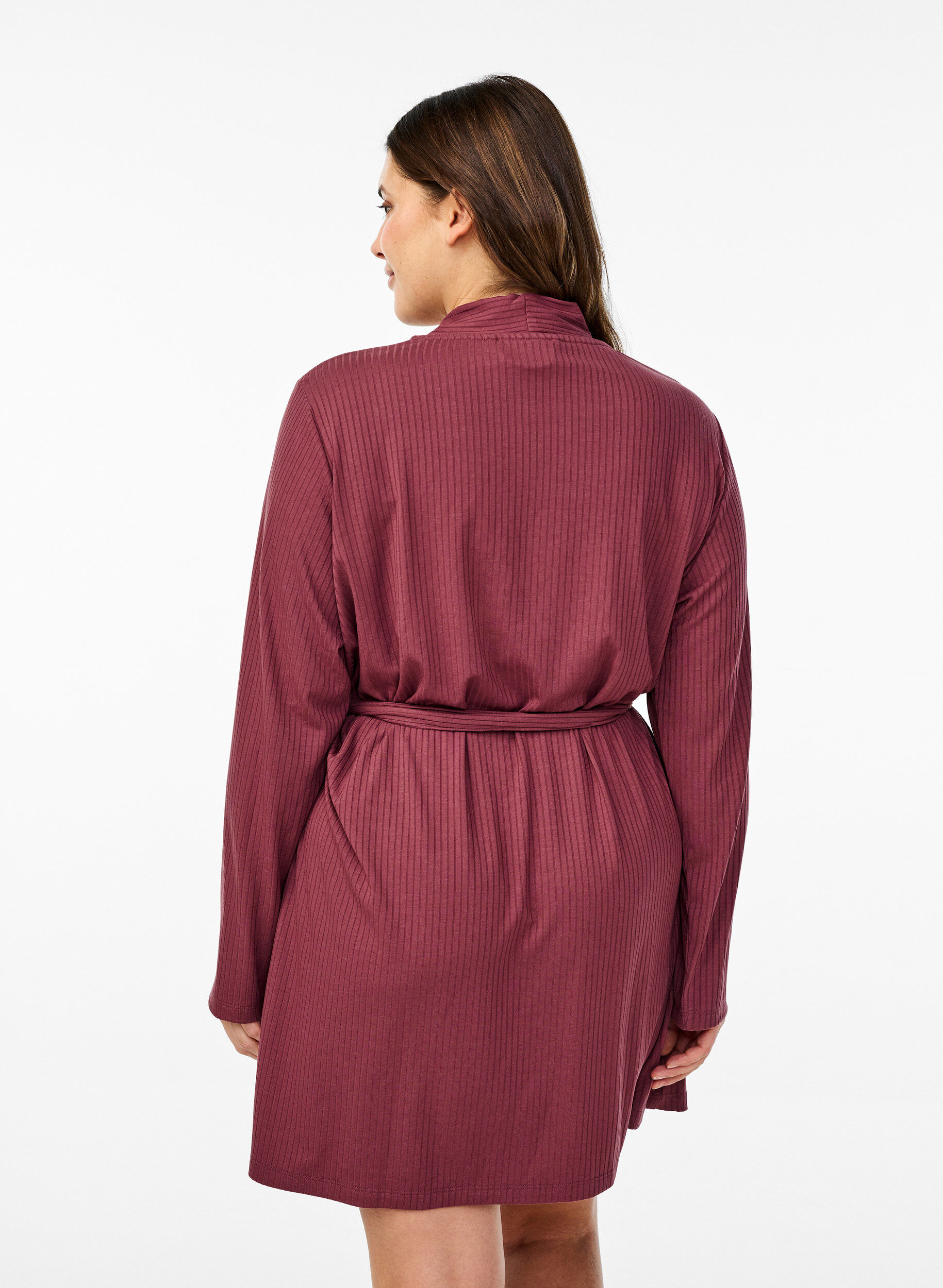 Zizzi Morgenmantel mit Bindeg&uuml;rtel, Rose Brown, Model image number 1