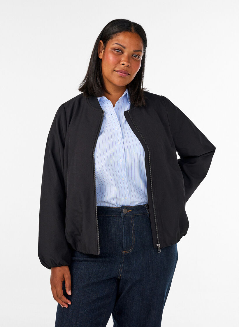 Leichte Jacke mit Ballon-Silhouette, Schwarz, Model image number 0