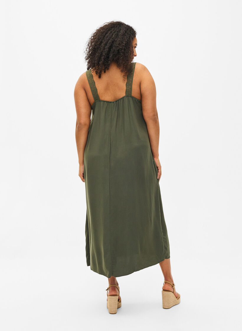 Robe à bretelles mi-longue en viscose ornée de dentelle., Thyme, Model image number 1