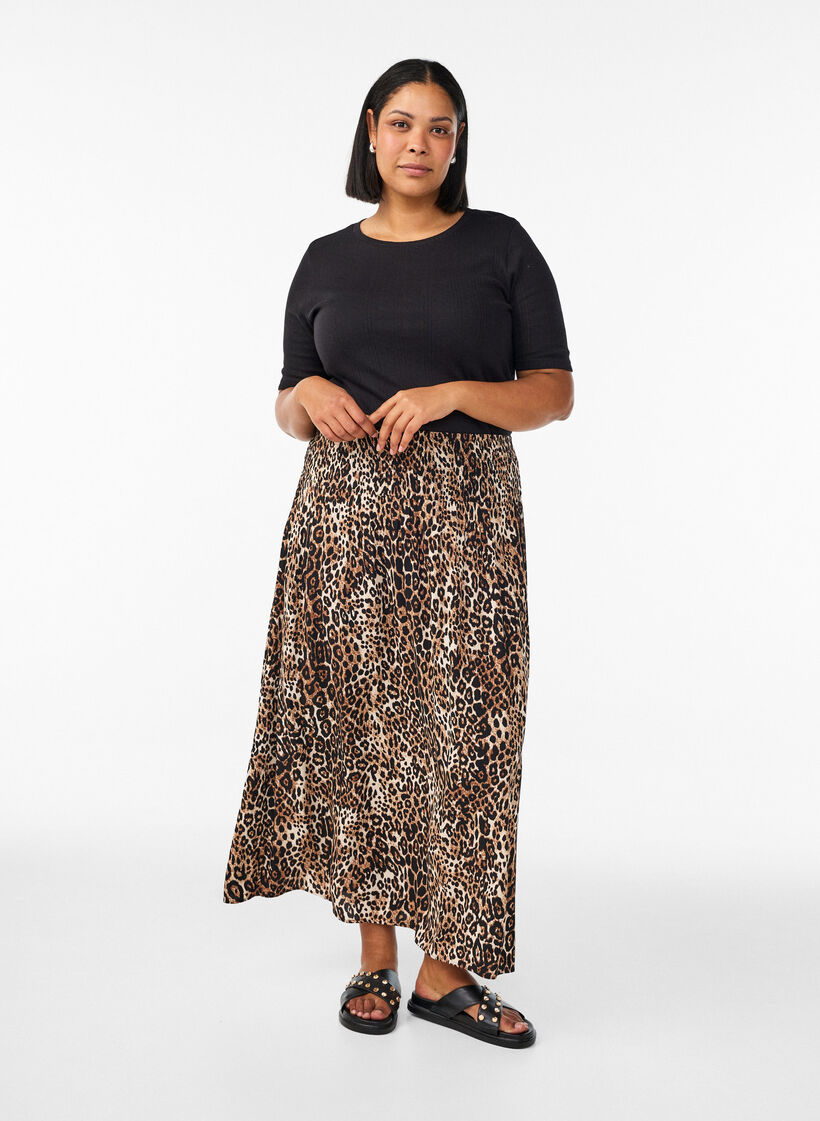 Jupe longue en viscose avec smocks, Marron, Model image number 0