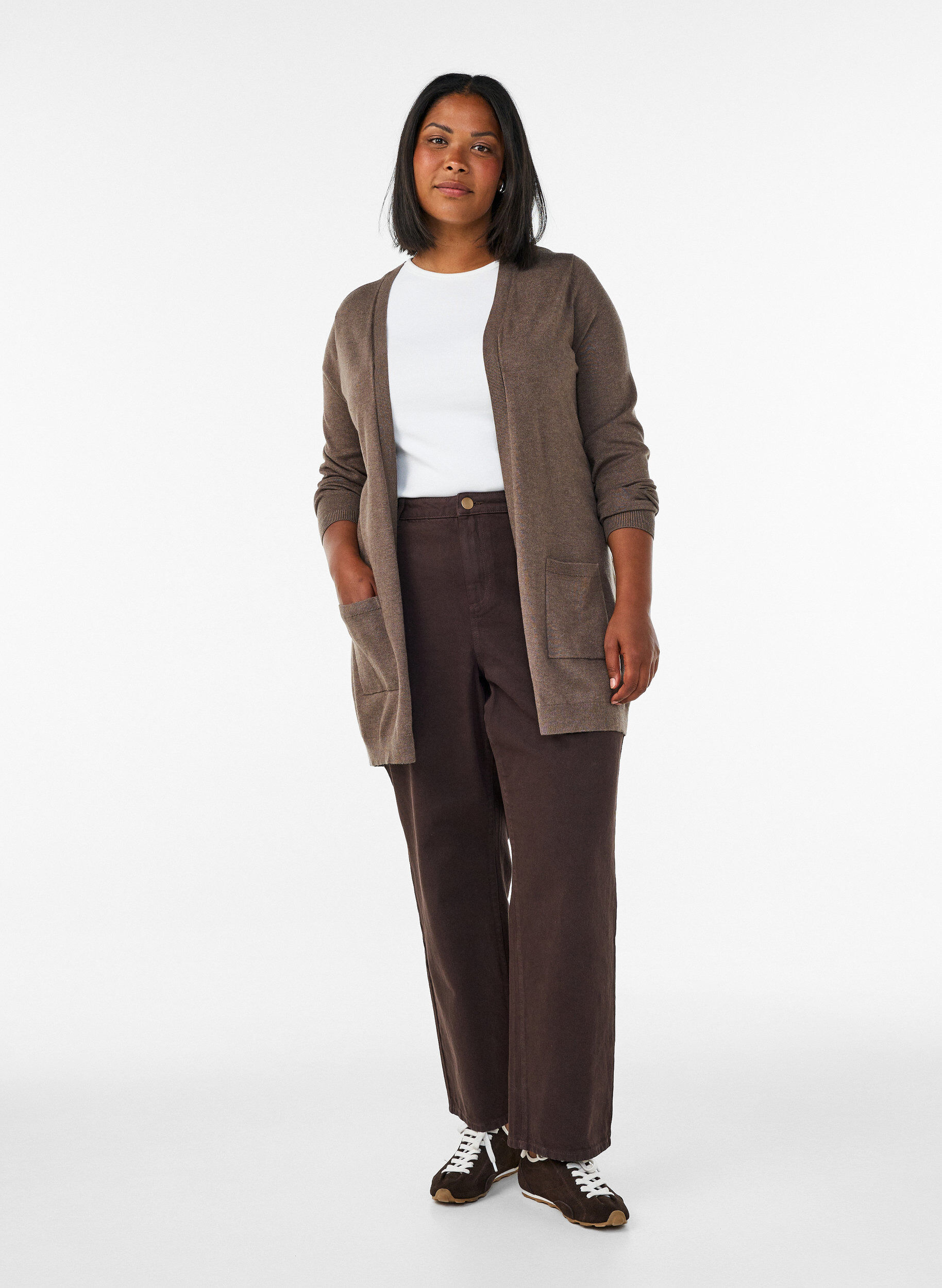 ZizziLange Strickjacke aus einer Viskosemischung, Braun, Model image number 1