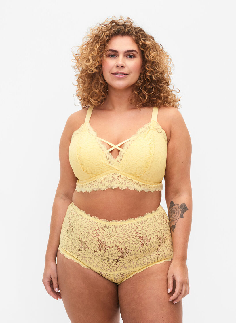 Hipster en dentelle avec taille haute, Pale Banana ASS, Model image number 0