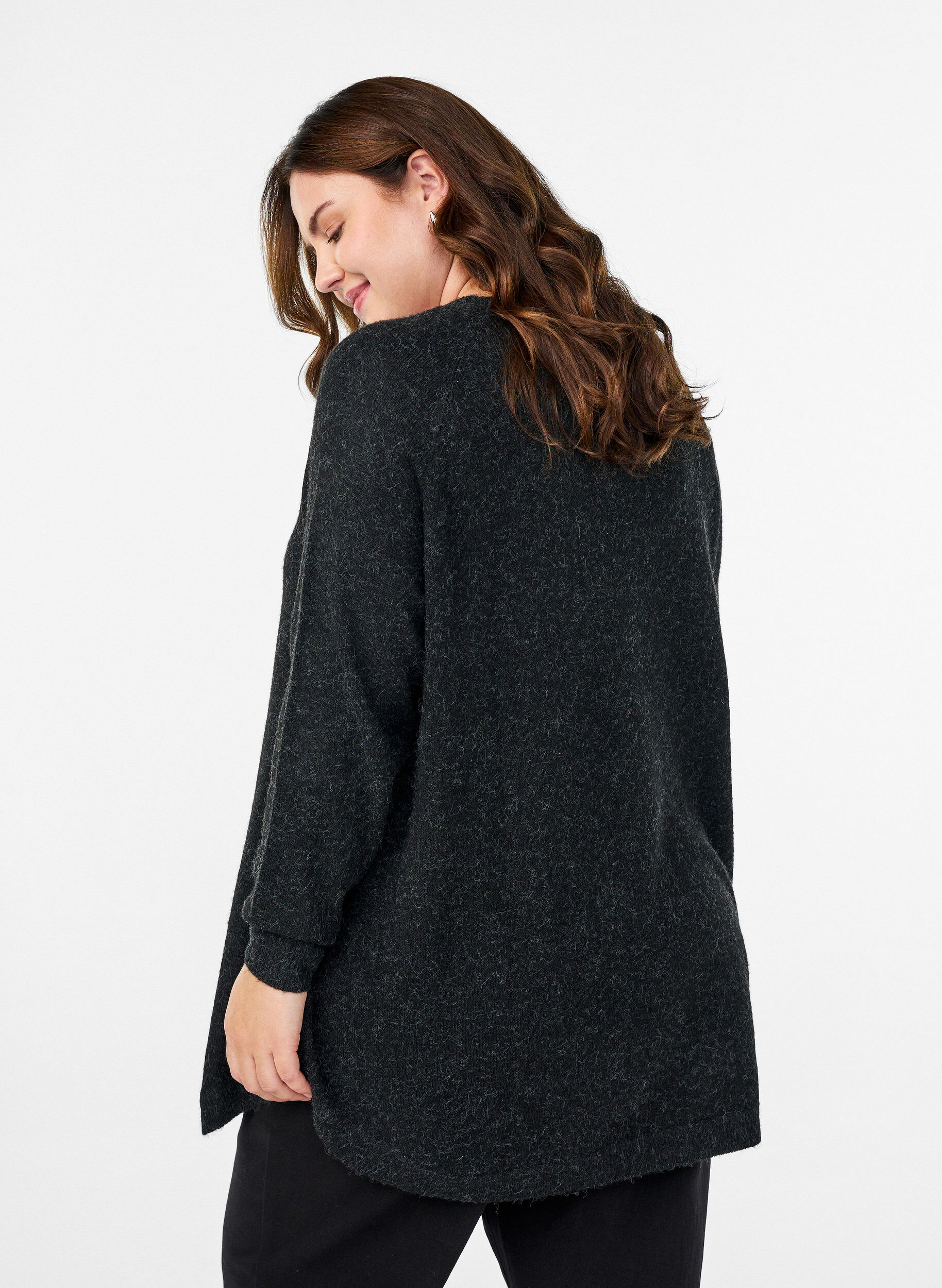 Zizzi Lange Strickbluse mit Kugelkn&ouml;pfen, Grau, Model image number 2