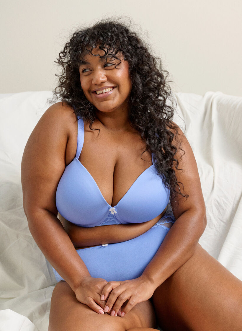 Soutien-gorge moul&eacute; en microfibre avec d&eacute;tail en dentelle et n&oelig;ud, Bleu, Image image number 0