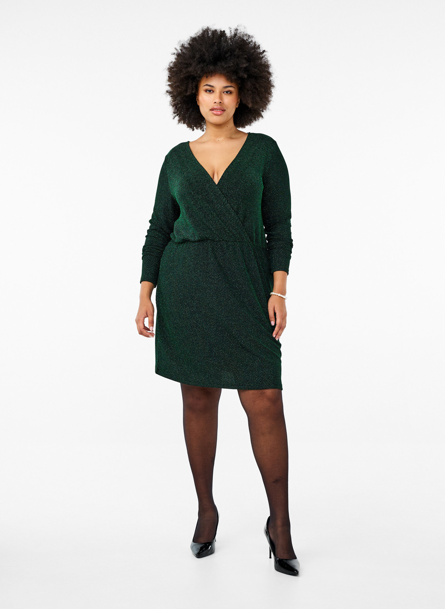 Zizzi Glitzerkleid mit Zickzackmuster, Scarab ZigZagShimmer, Model image number 2