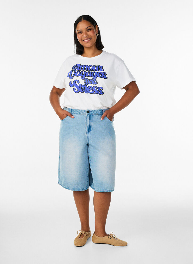 T-Shirt aus 100% Baumwolle mit kurzen &Auml;rmeln und Print, Wei&szlig;, Model image number 1