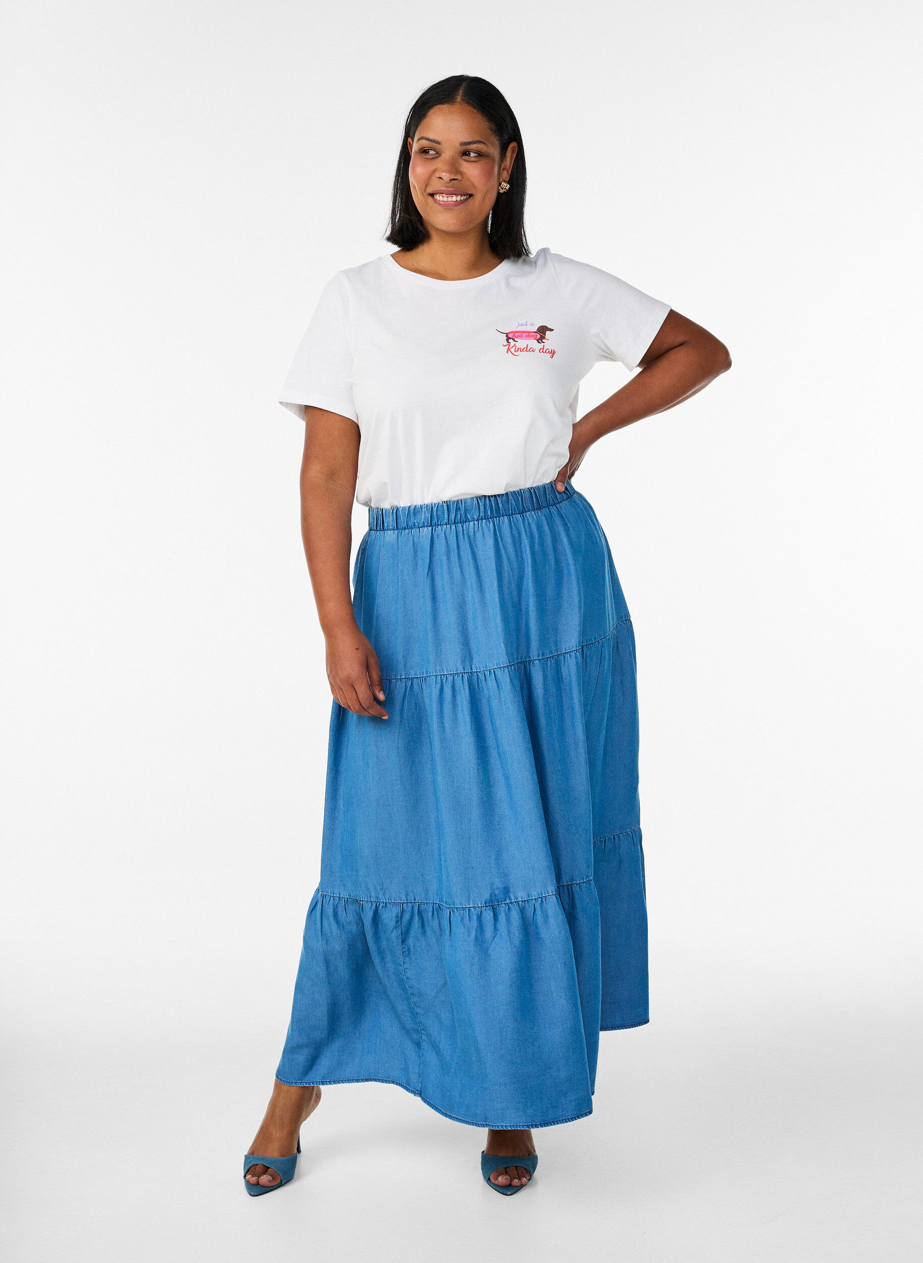 ZizziT-Shirt aus Baumwolle mit Brustprint, Wei&szlig;, Model image number 1