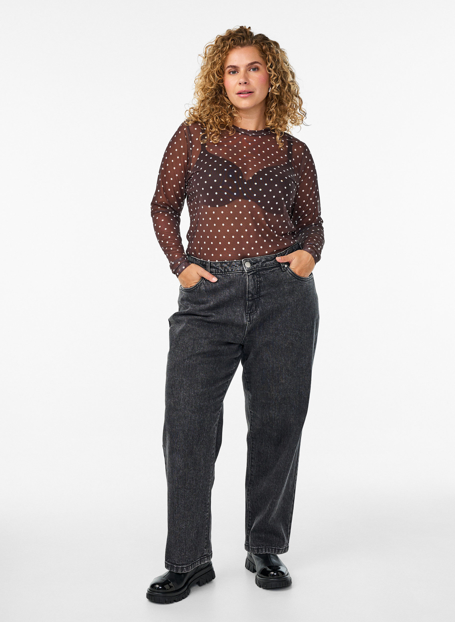 ZizziBluse aus Mesh mit Punkten, Braun, Model image number 1