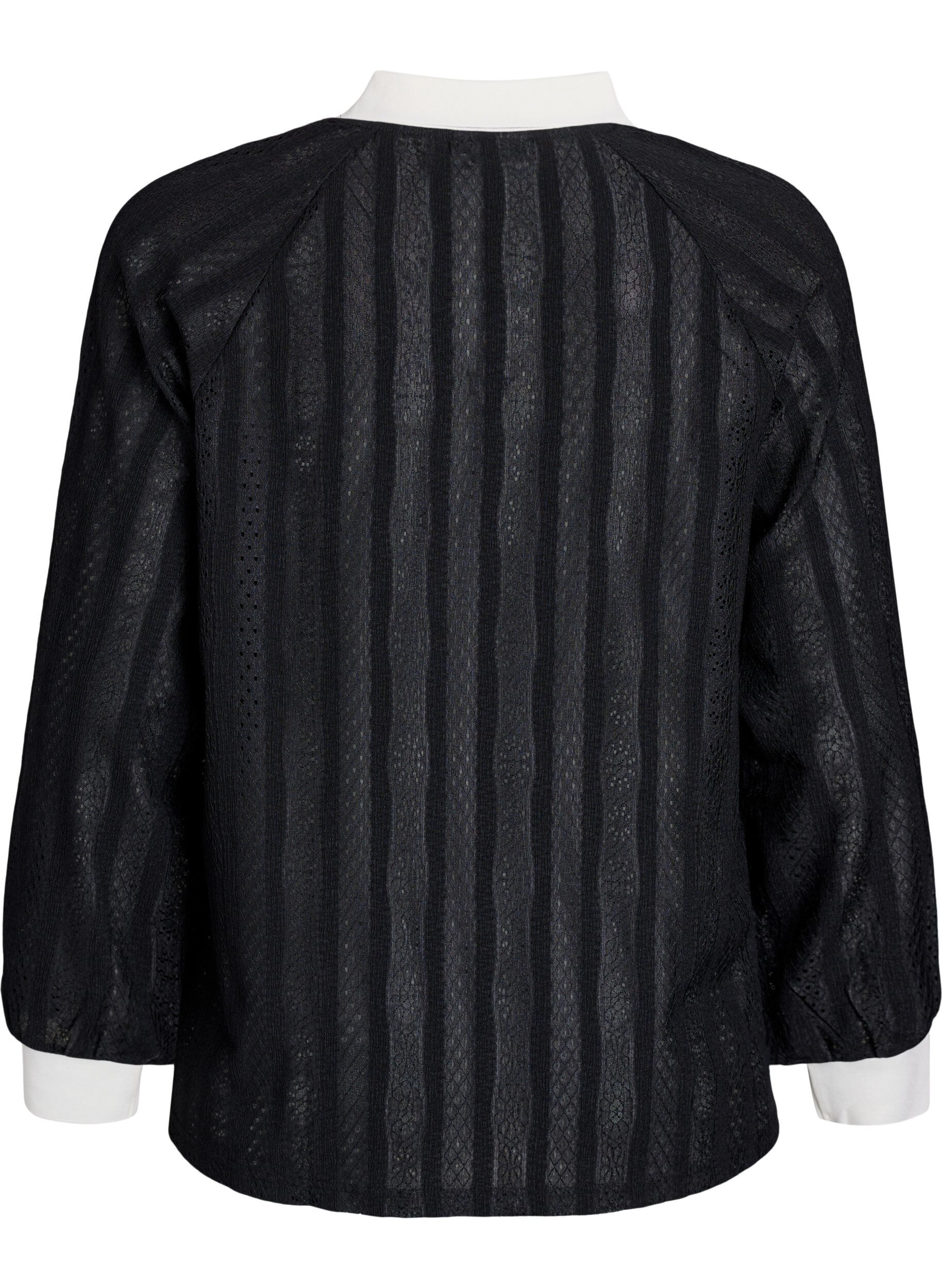 Zizzi Blouse en jersey textur&eacute; avec d&eacute;tails contrastants, Noir, Packshot image number 1