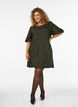 Robe en jacquard &agrave; coupe &eacute;vas&eacute;e avec manches bouffantes, Vert fonc&eacute;, Model image number 1