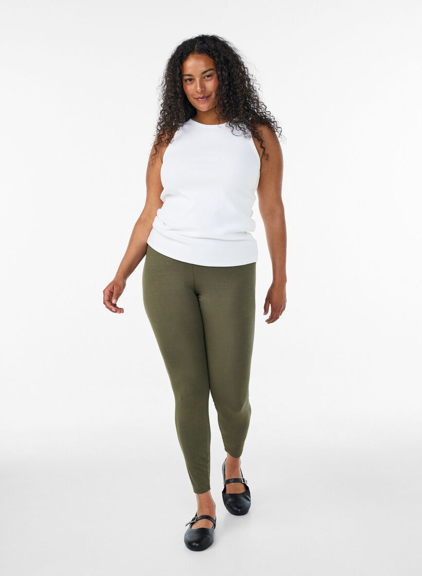 Basic-Leggings aus Viskose, Gr&uuml;n, Model image number 1