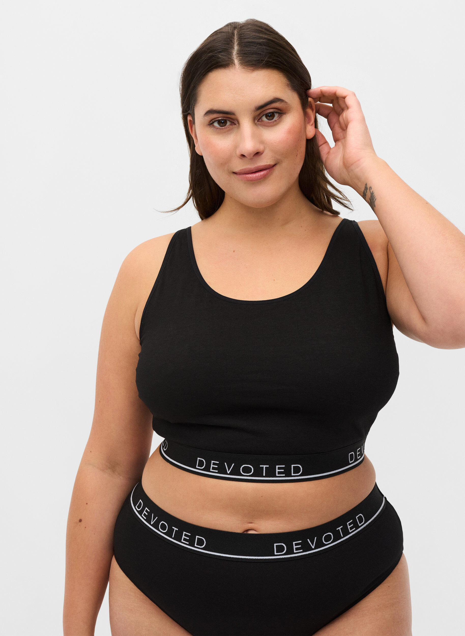 Zizzi BH aus Baumwolle mit verstellbaren Tr&auml;gern, Schwarz, Model image number 0