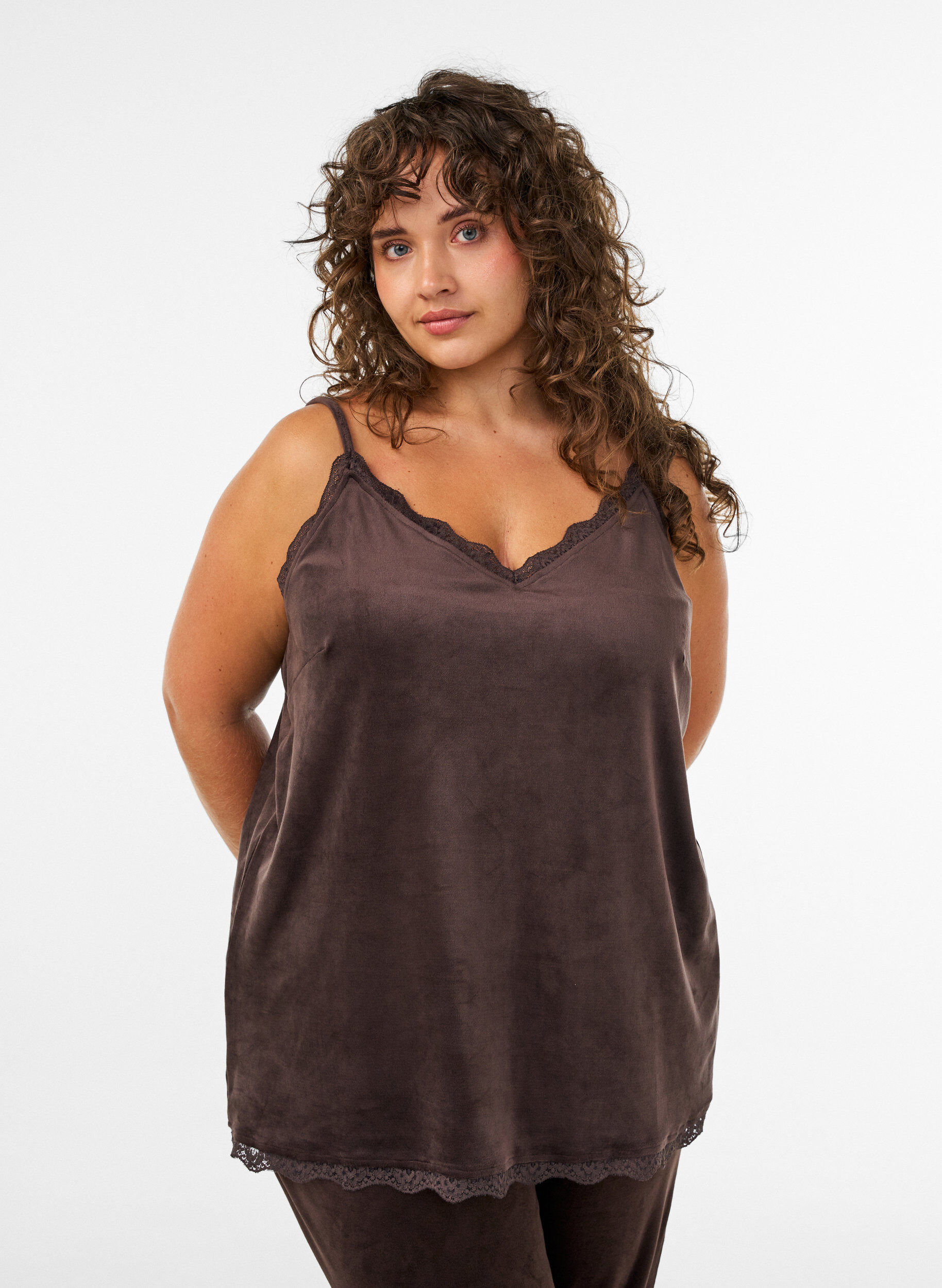 Top en velours avec bordure en dentelle, Marron, Model