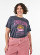Baumwoll-T-Shirt mit Frontprint und gewaschener Optik, Grau, Model image number 0
