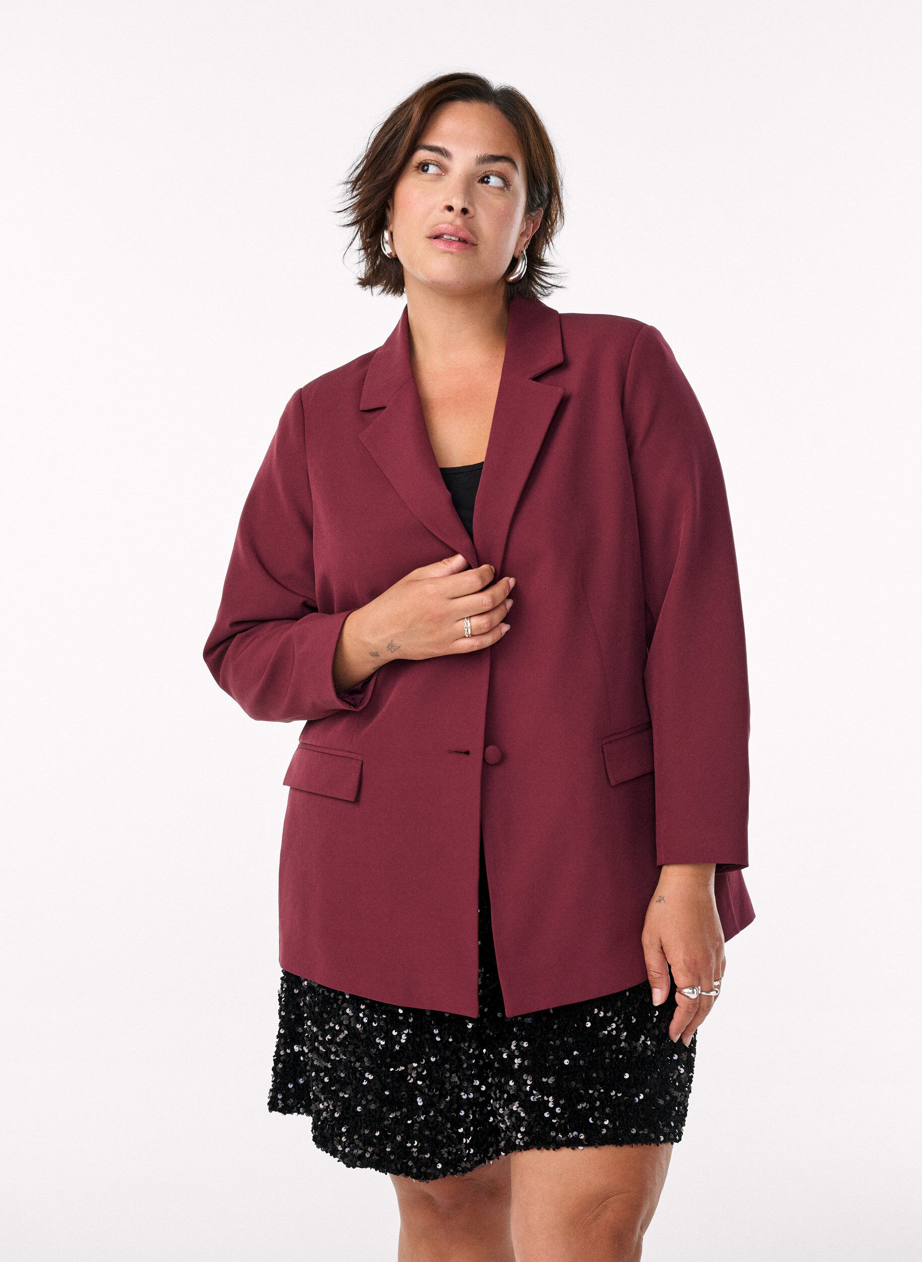 Zizzi Hoch taillierte Shorts mit Pailletten, Schwarz, Model image number 0