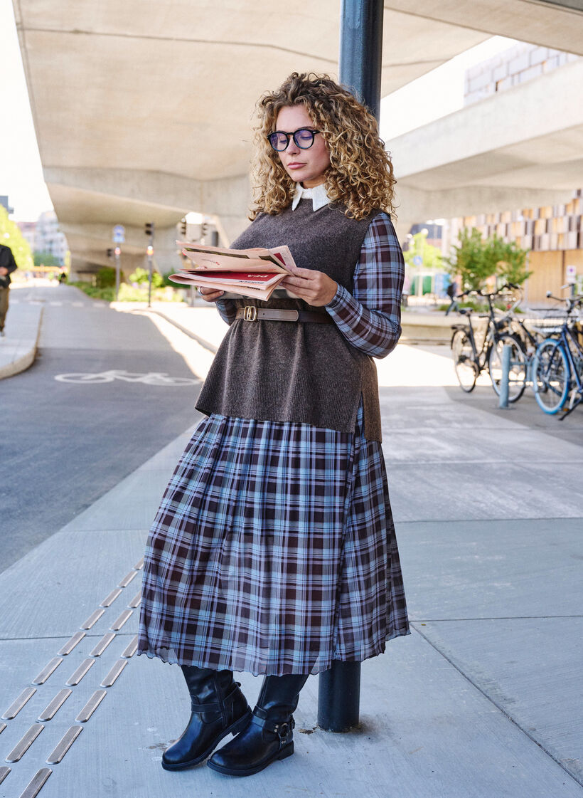 Blouse en maille &agrave; pois, 9995, Image image number 0