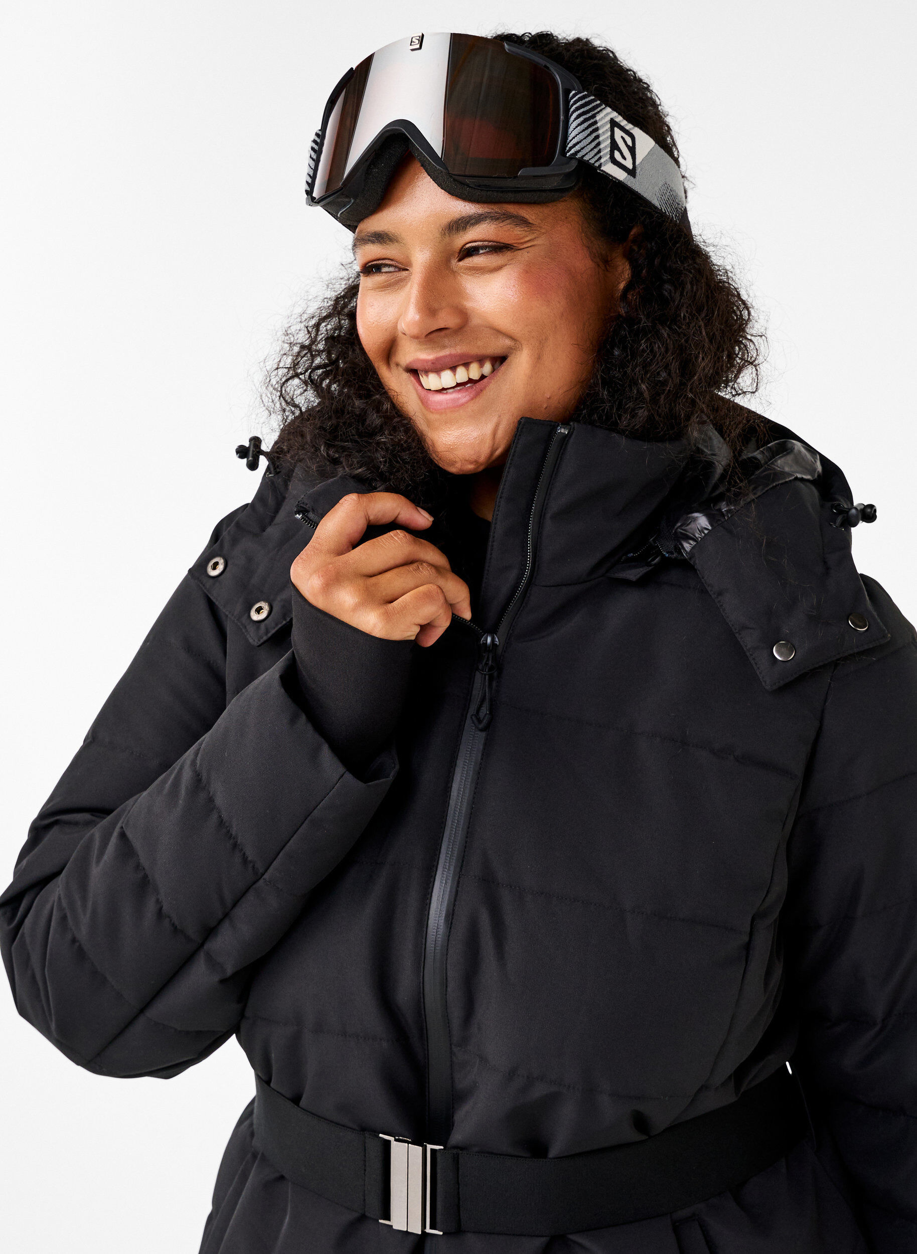 Zizzi Ski-Jacke mit Kapuze und G&uuml;rtel, Black, Image image number 0
