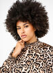 Bluse mit Smok-Einsatz und Leopardenmuster, Braun, Model image number 3