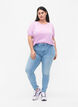 Hochtaillierte Amy-Jeans mit super schmaler Passform, Light blue, Model image number 0