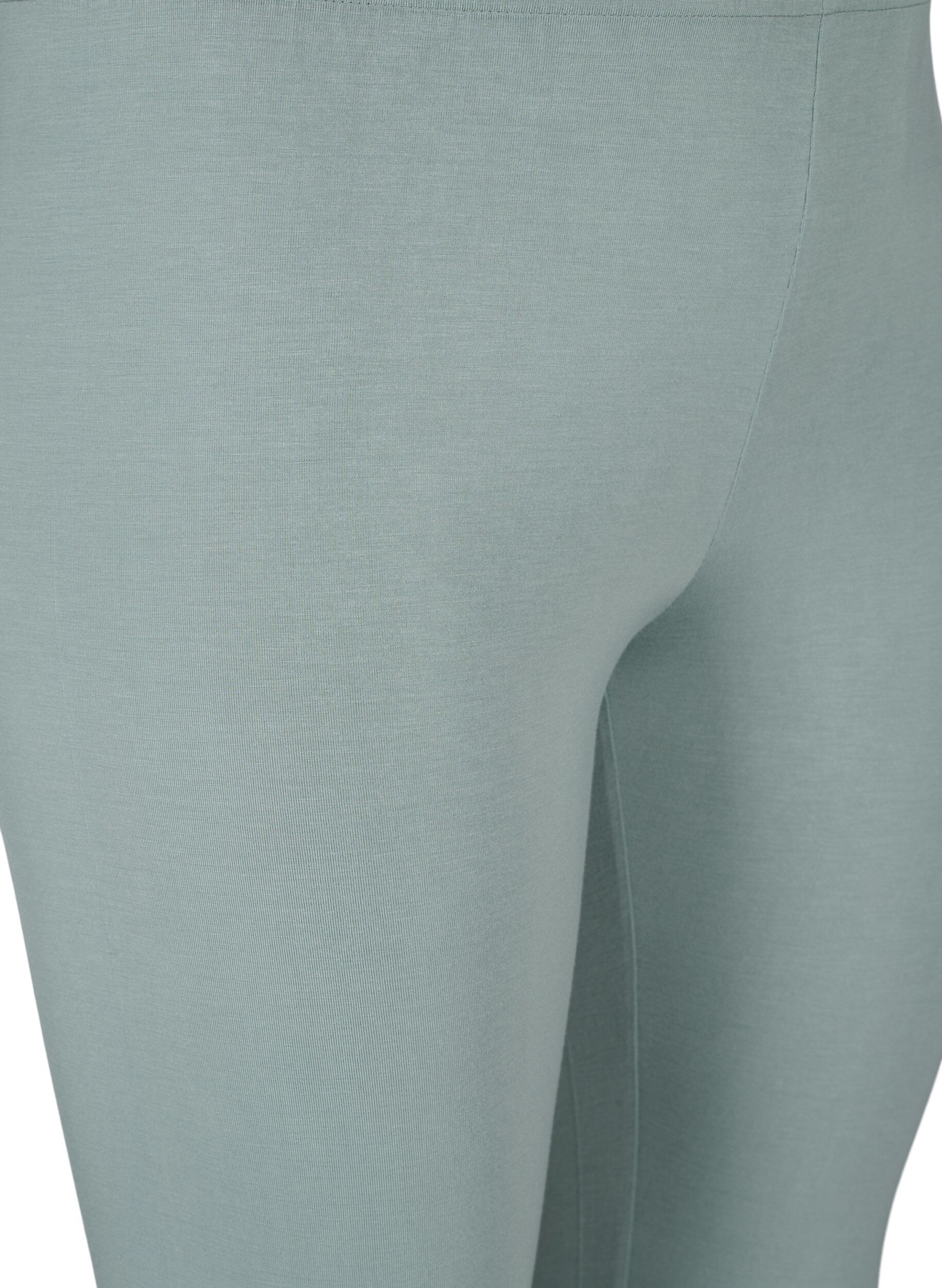 Zizzi Basic 3/4-Leggings aus Viskose, Gr&uuml;n, Packshot image number 2
