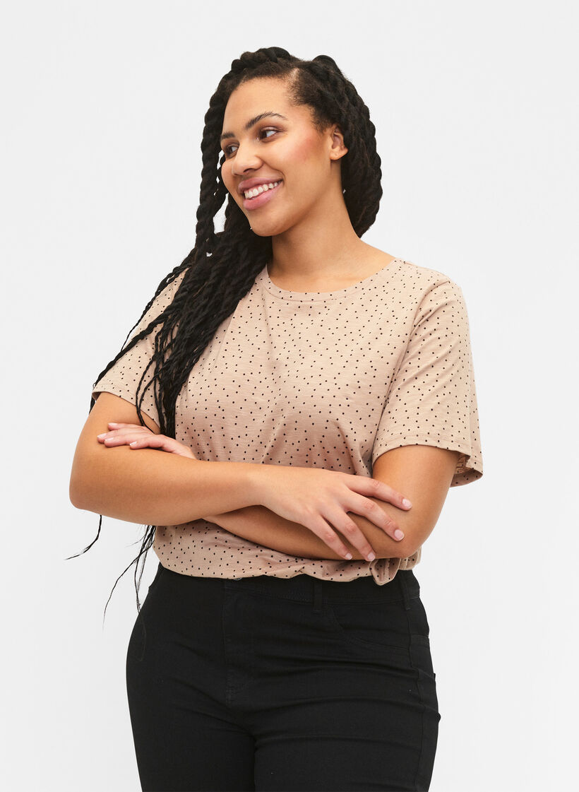 T-Shirt aus Bio-Baumwolle mit Punktmuster	, Beige, Model image number 0