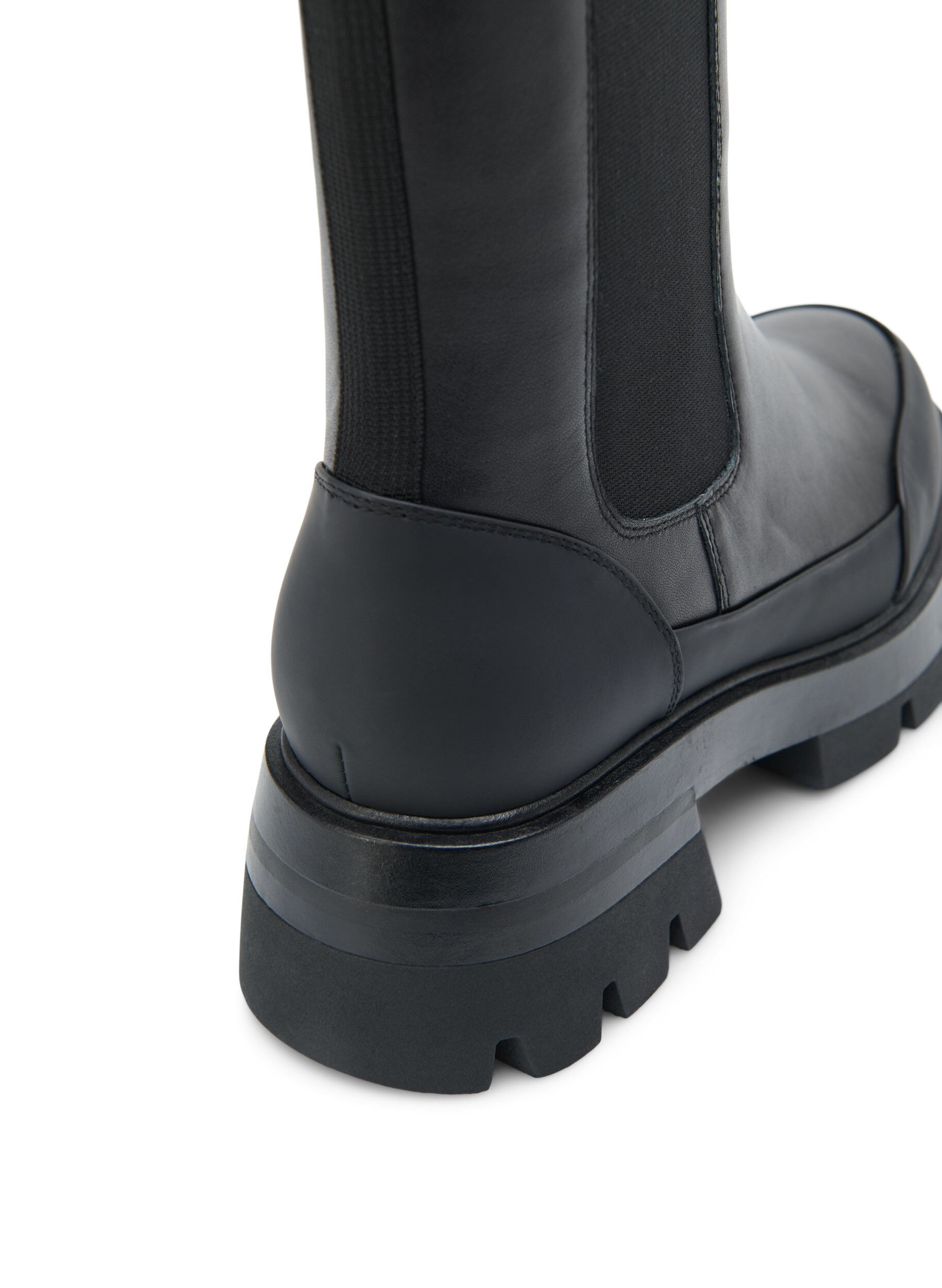 Zizzi Weite Passform Lederstiefel mit dicker Sohle, Black, Packshot image number 3