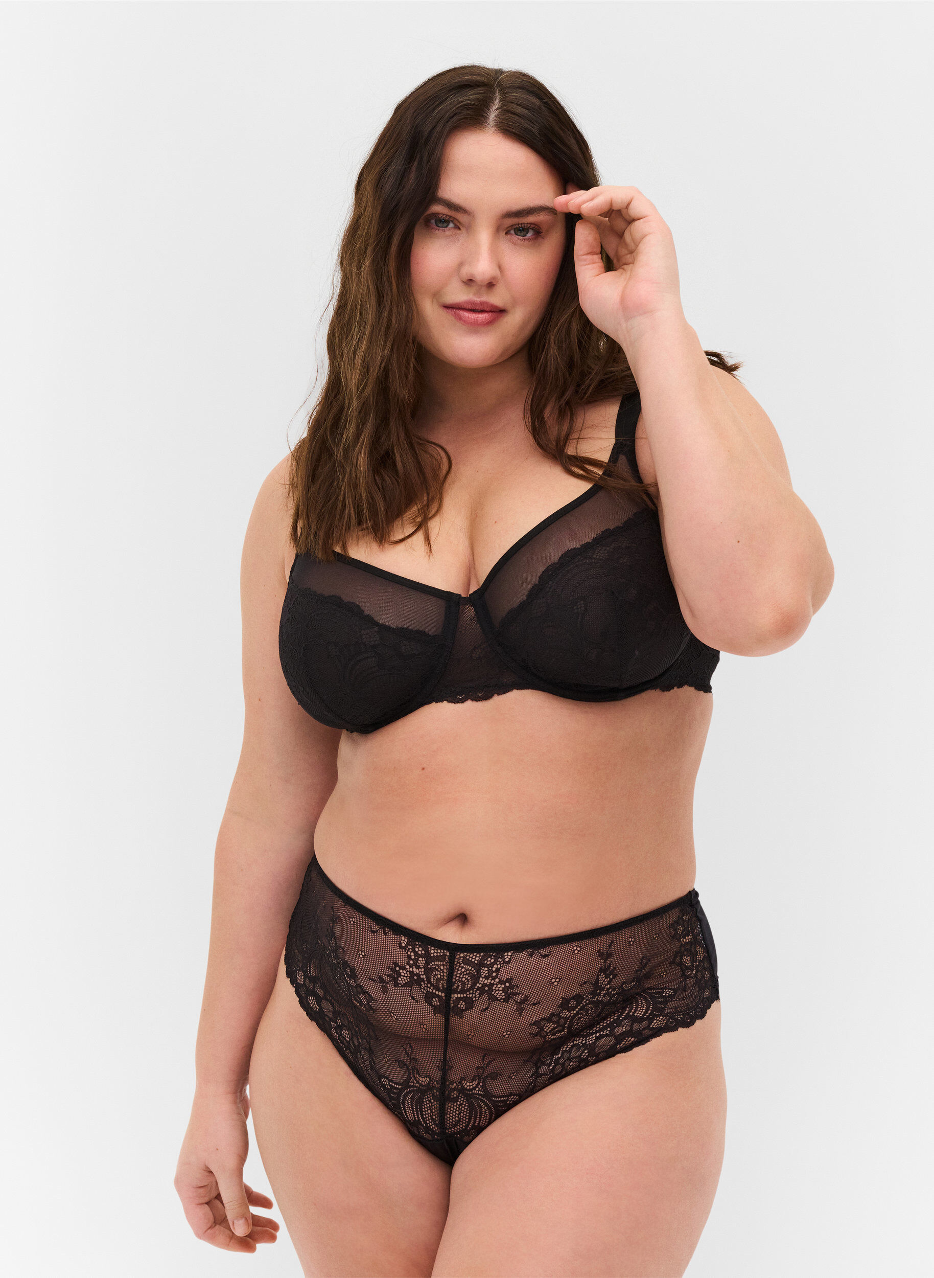 Zizzi String en dentelle taille normale, Black, Model image number 0