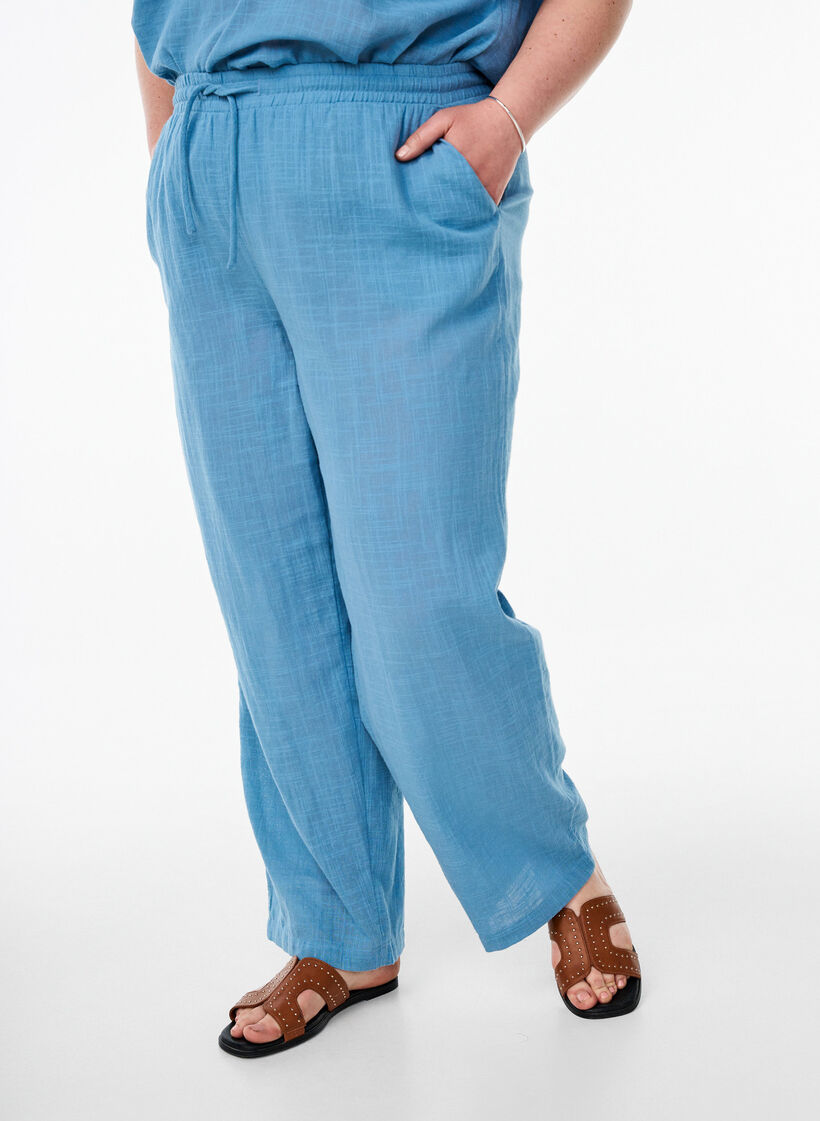 FLASH - Pantalon coupe droite avec taille haute, Bleu, Model image number 2