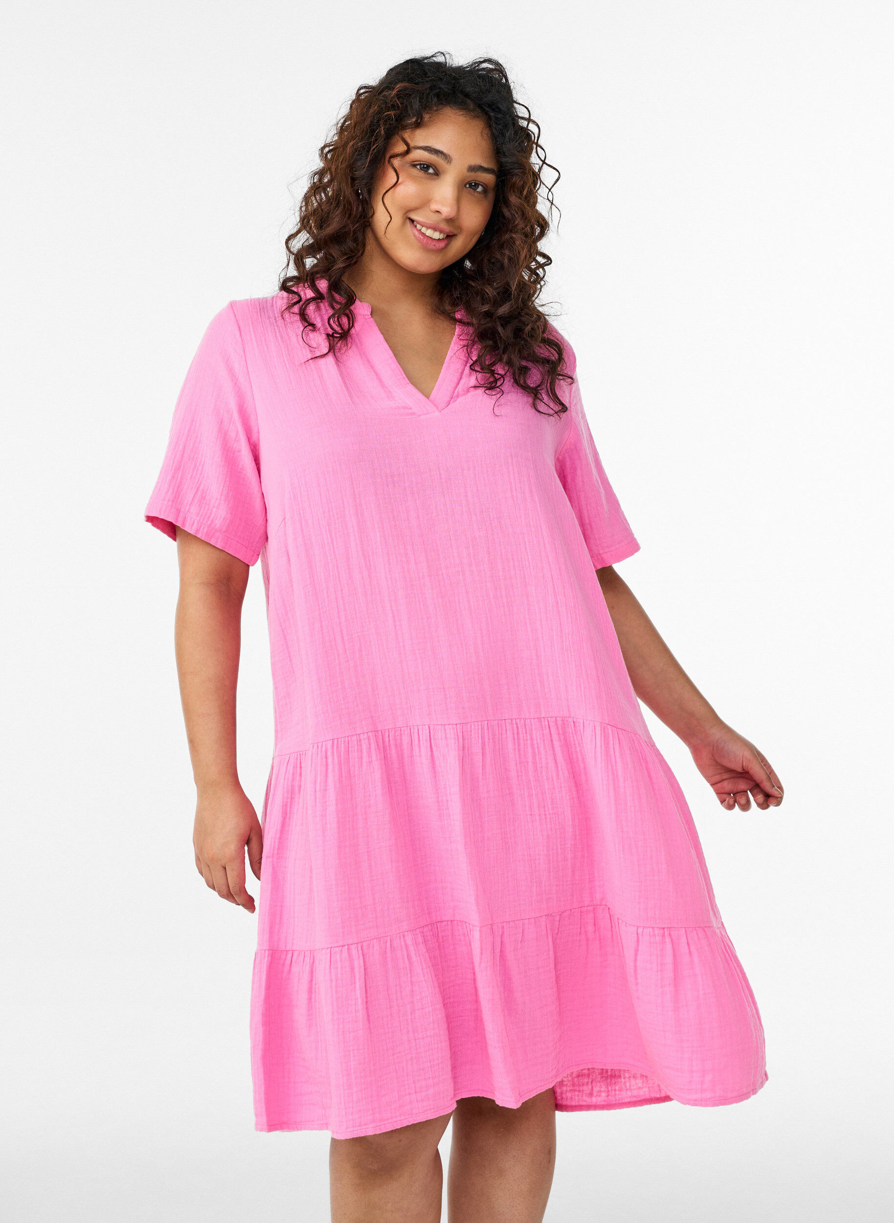 Robe courte &eacute;vas&eacute;e en mousseline de coton, Rose, Model