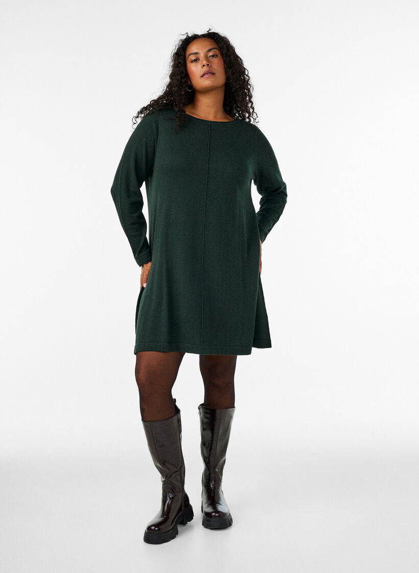 Robes tricot&eacute;es en m&eacute;lange coton-viscose, Vert, Model image number 1