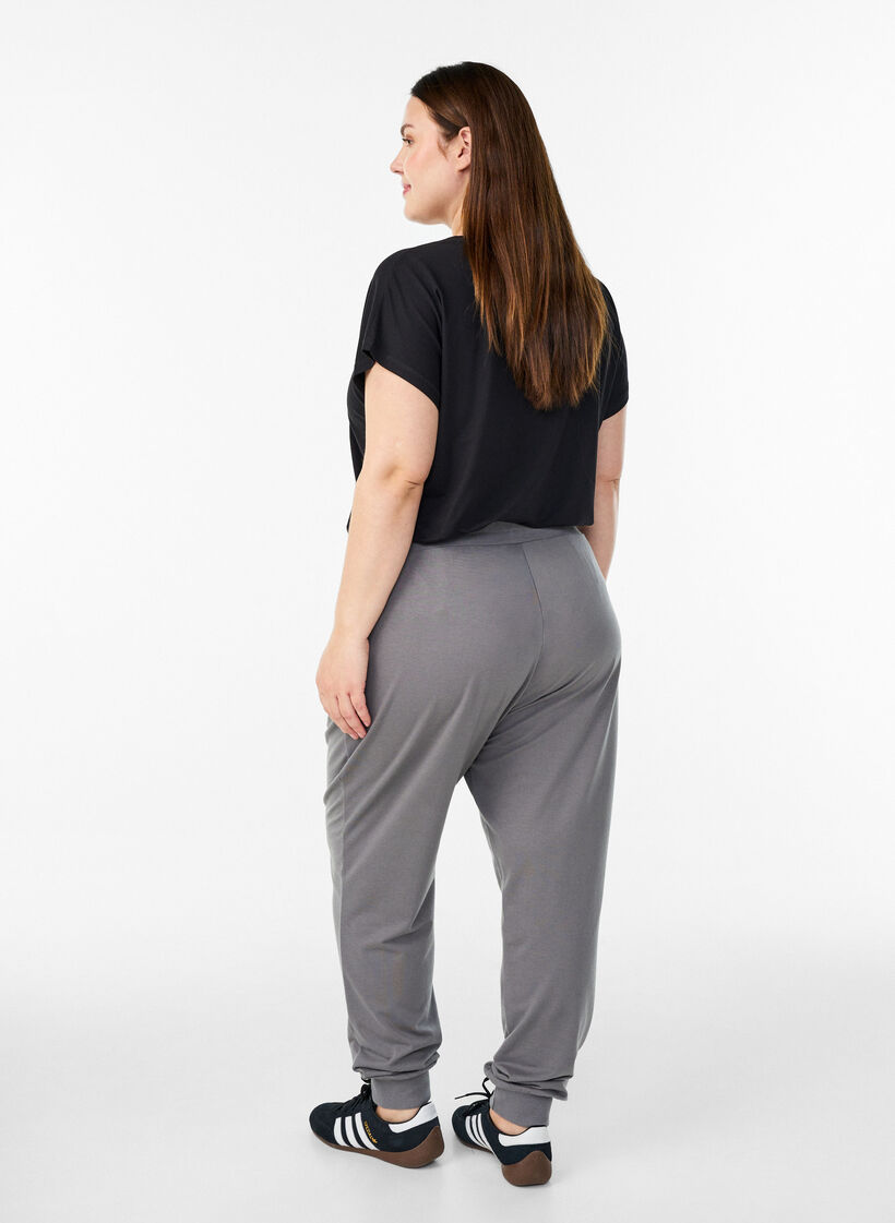 Lockere Trainingshose mit Taschen, Grau, Model image number 2