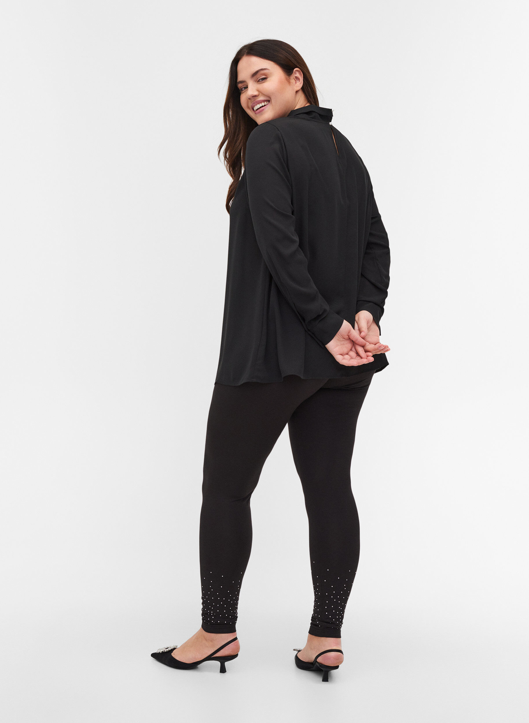 Zizzi Legging en viscose m&eacute;lang&eacute;e avec strass d&eacute;coratives, Black, Model image number 1