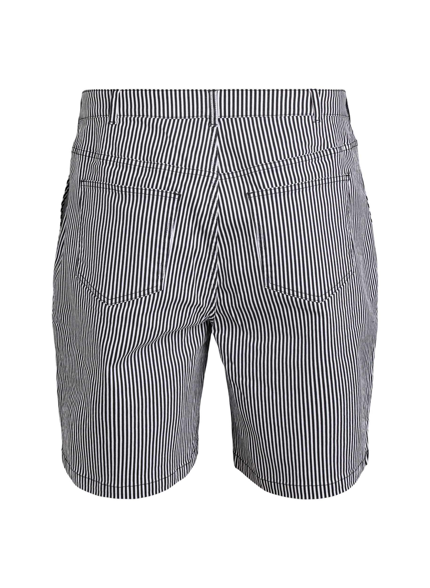 Zizzi Bermuda-Shorts mit hohem Bund und Streifenmuster, Schwarz, Packshot image number 1