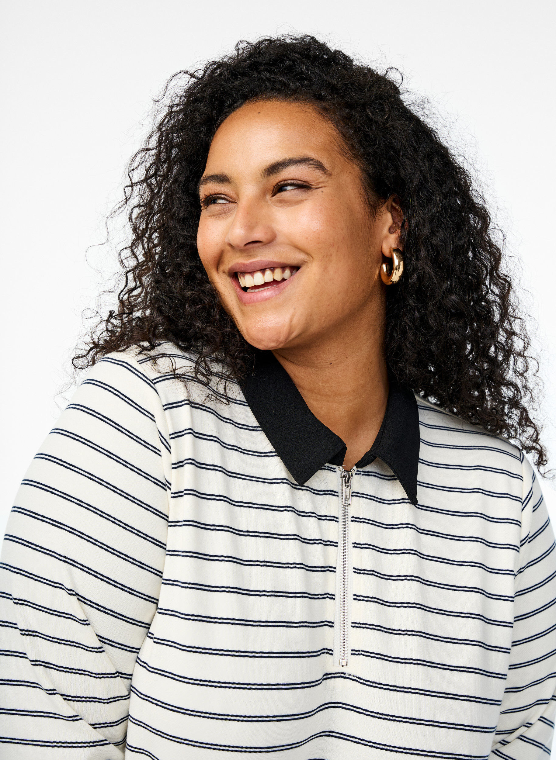 Zizzi Polo ray&eacute; avec fermeture &eacute;clair, Blanc, Model image number 3