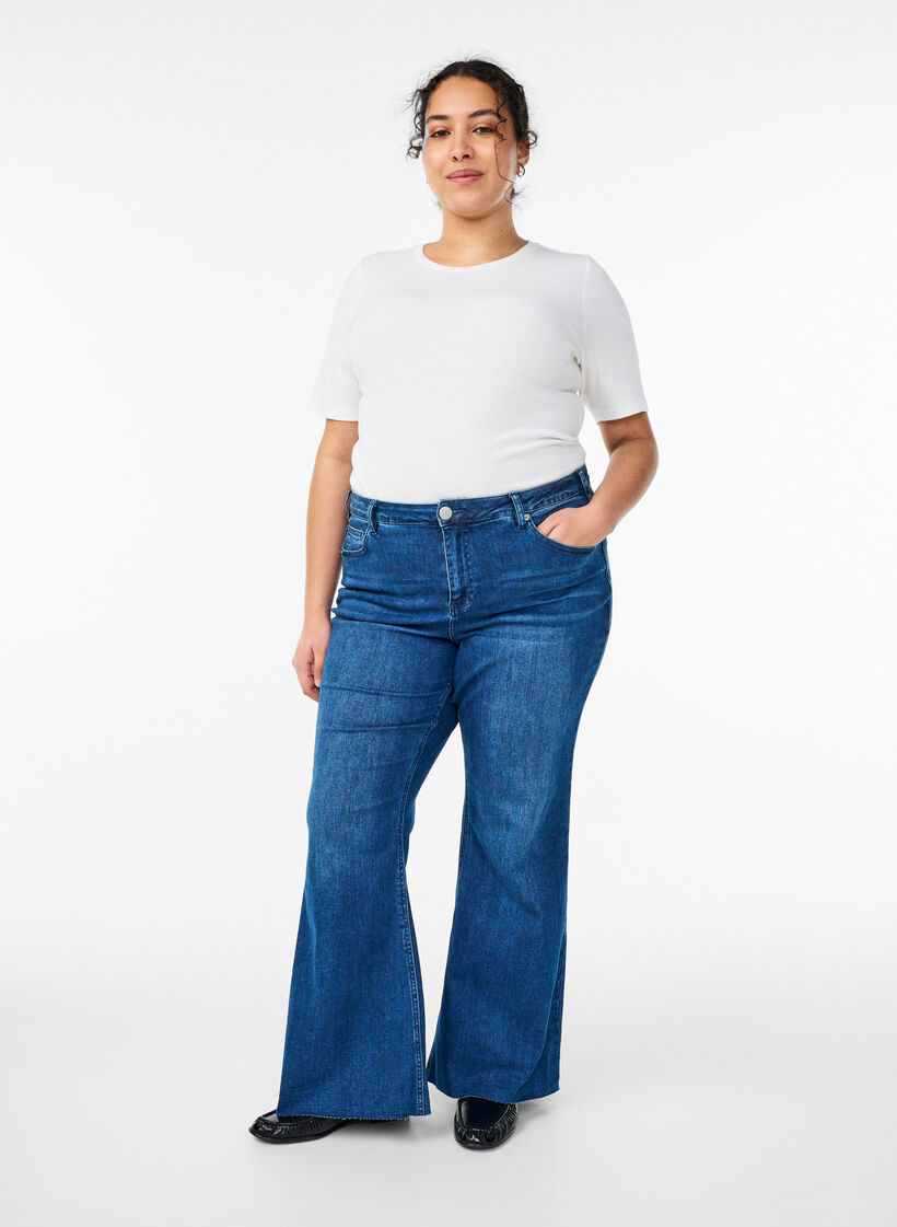 Jean bootcut taille haute, Bleu, Model image number 0