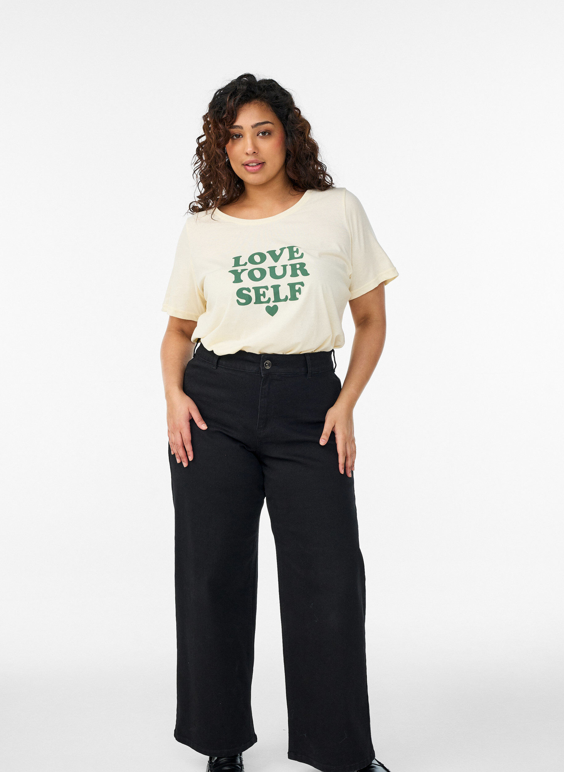 Zizzi T-shirt imprim&eacute;, Jaune clair, Model image number 1