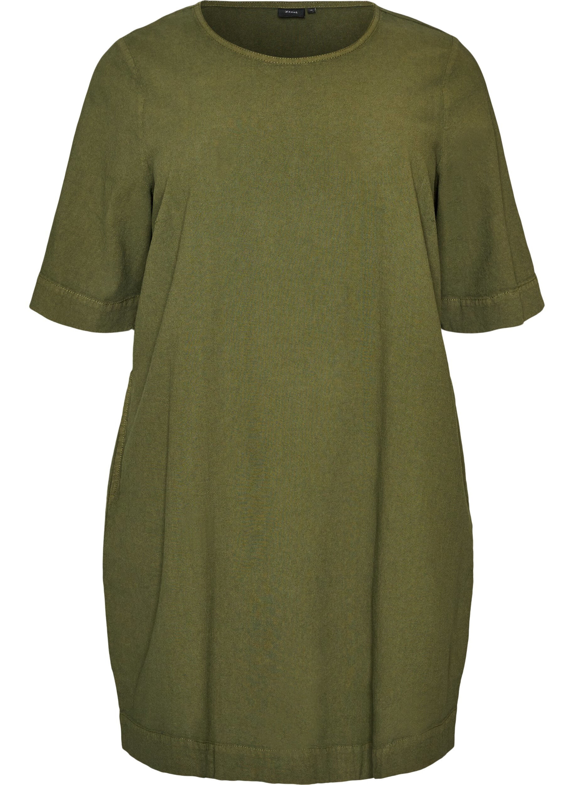 Robe en coton avec manches courtes et poches