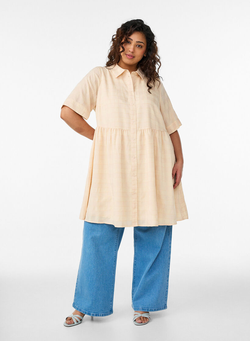 Robe chemise courte &agrave; texture &agrave; carreaux et manches 1/2, Jaune clair, Model image number 1