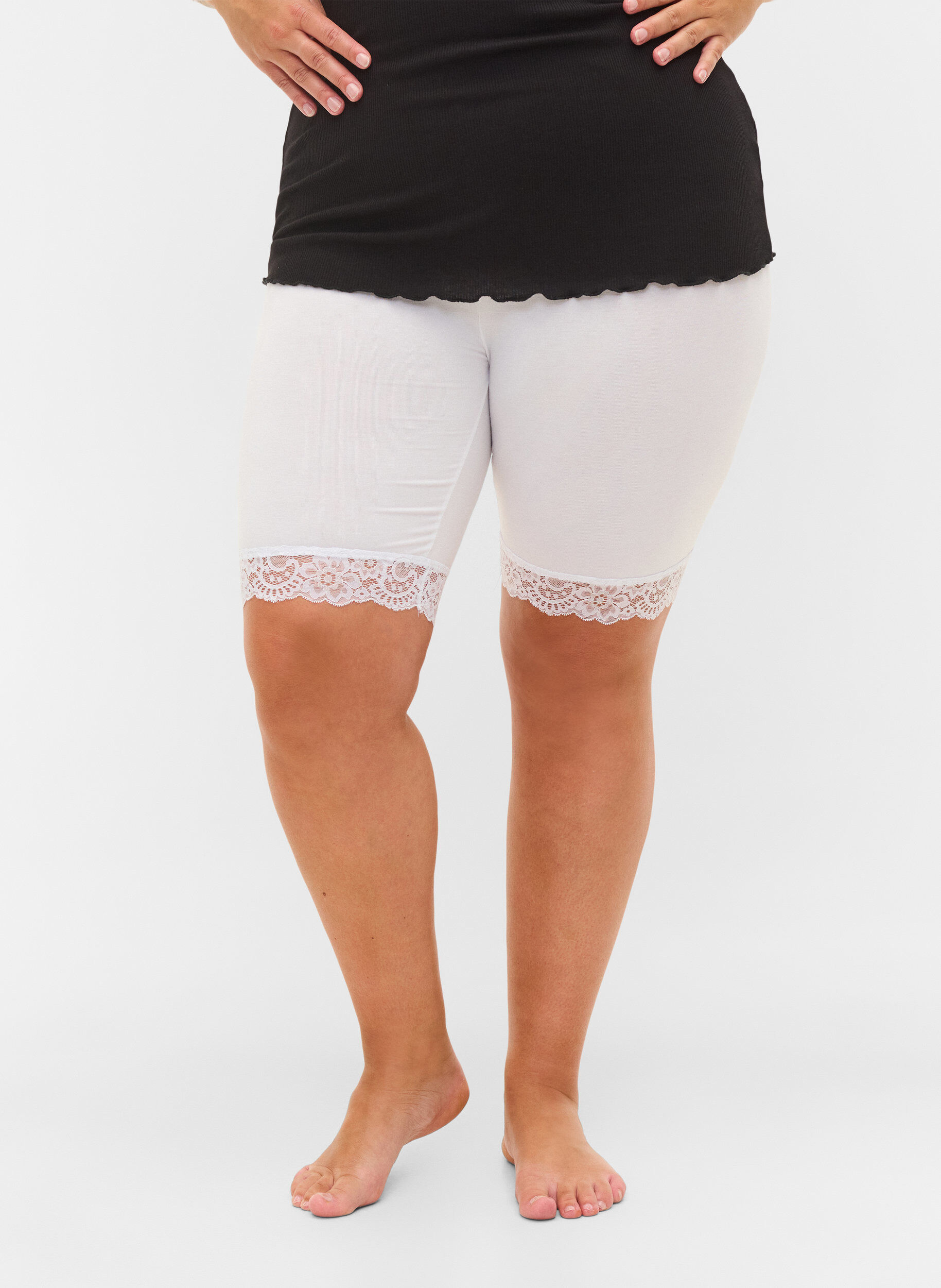 ZizziFahrradshorts mit Spitzensaum, Wei&szlig;, Model image number 2