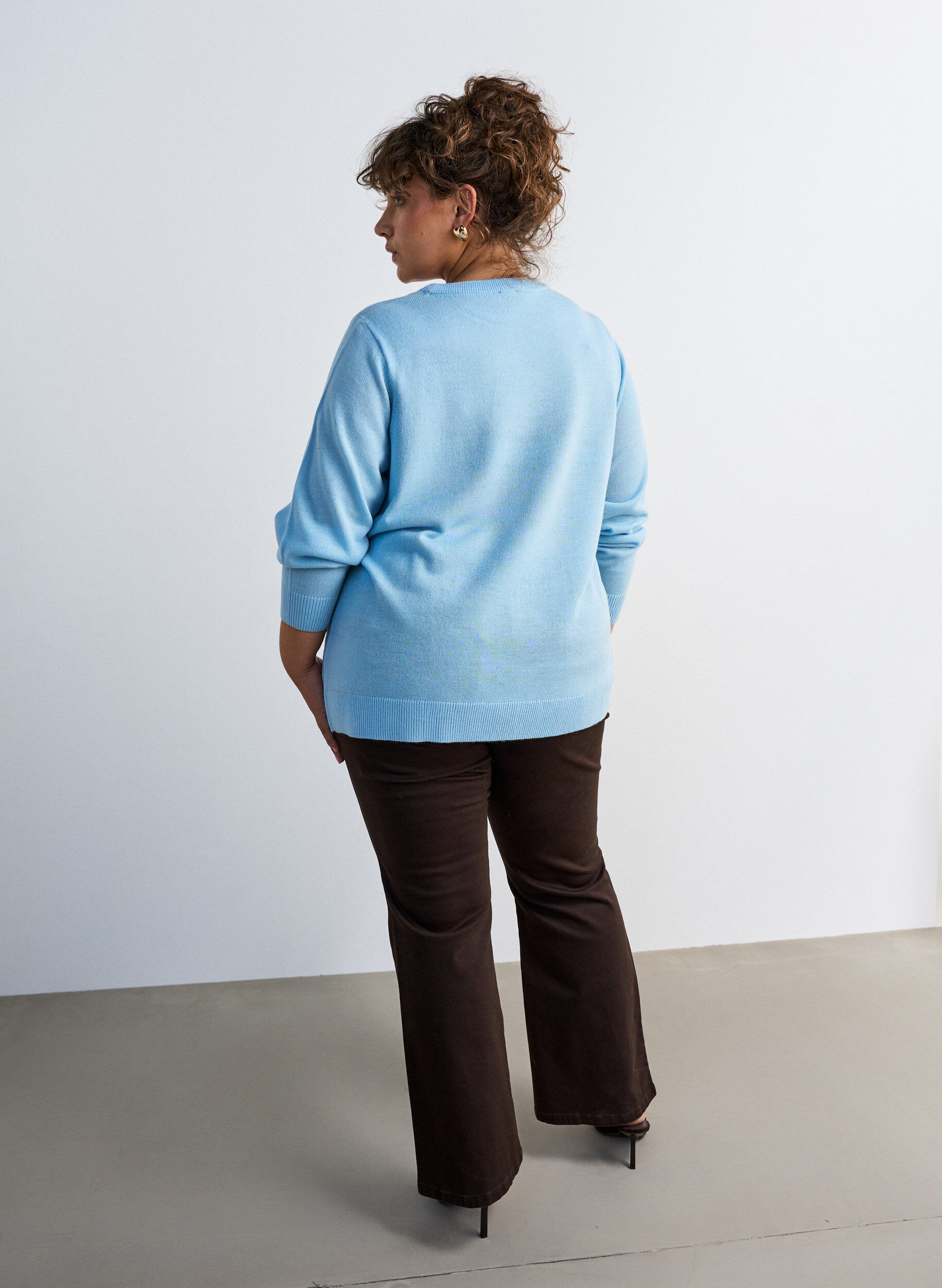 ZizziBlouse en maille avec motif de No&euml;l, Bleu Clair, Model image number 2