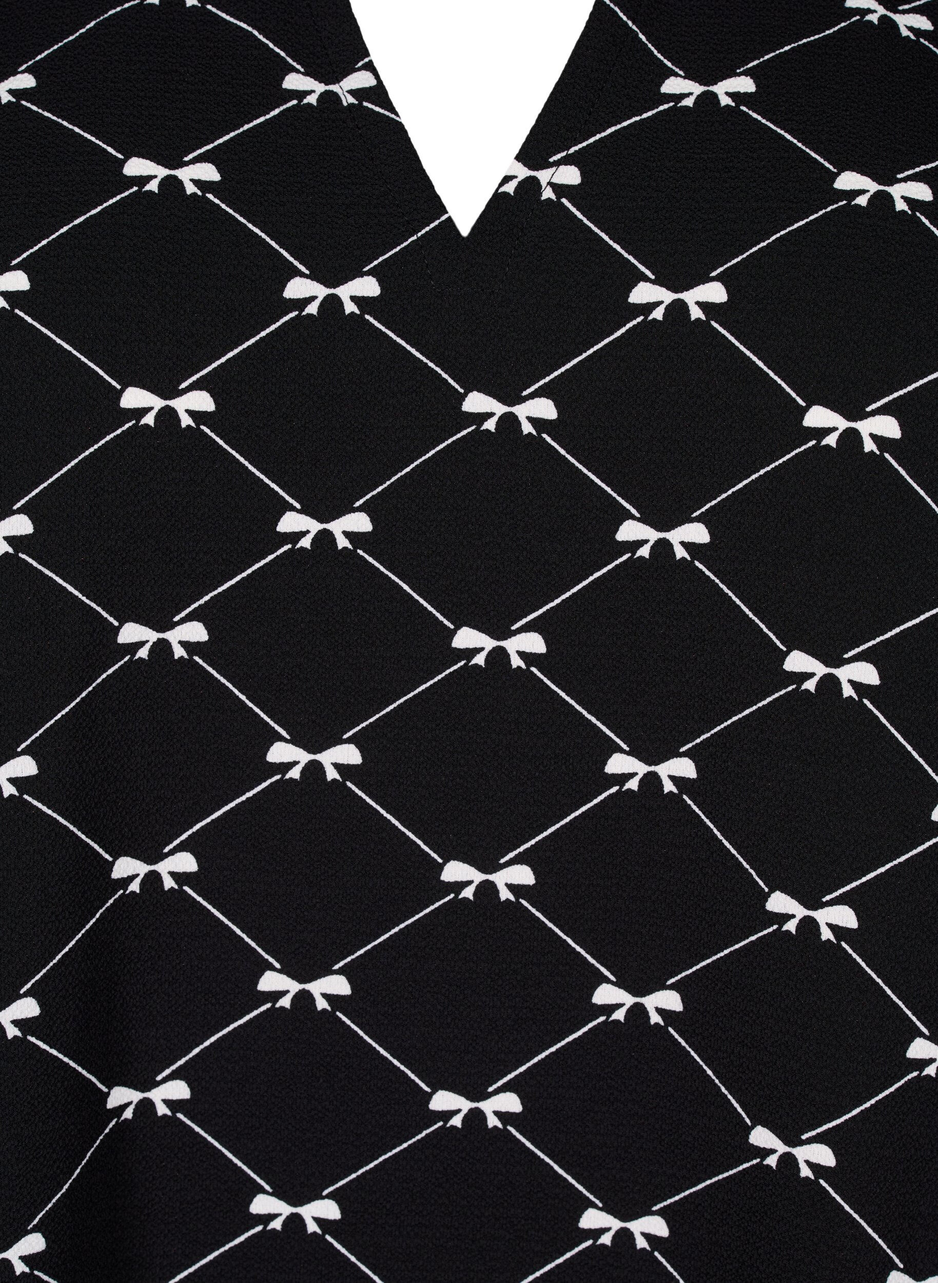 Zizzi Bluse mit V-Ausschnitt und Schleifendruck, Black Bow AOP, Packshot image number 2