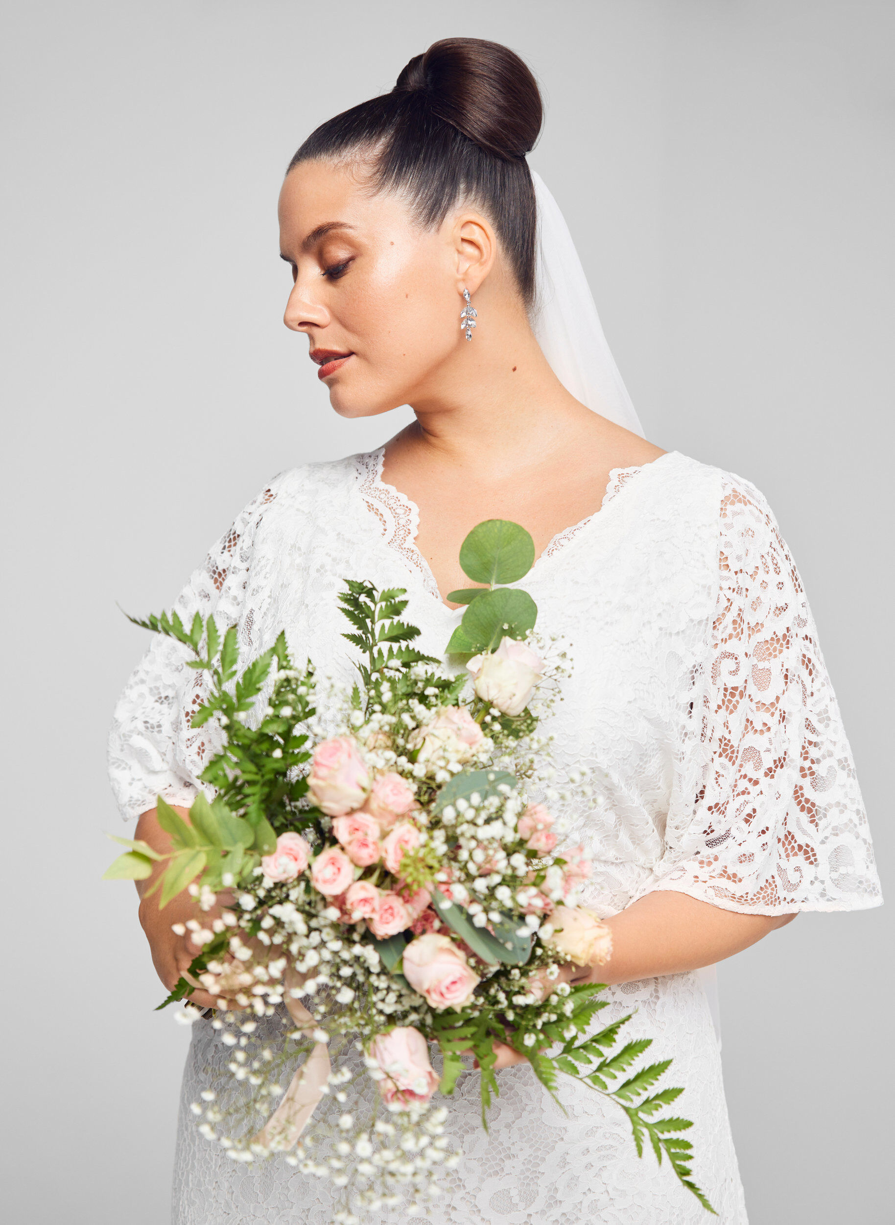 Zizzi Brautkleid mit Spitze und Schlitz, Star White, Image image number 0