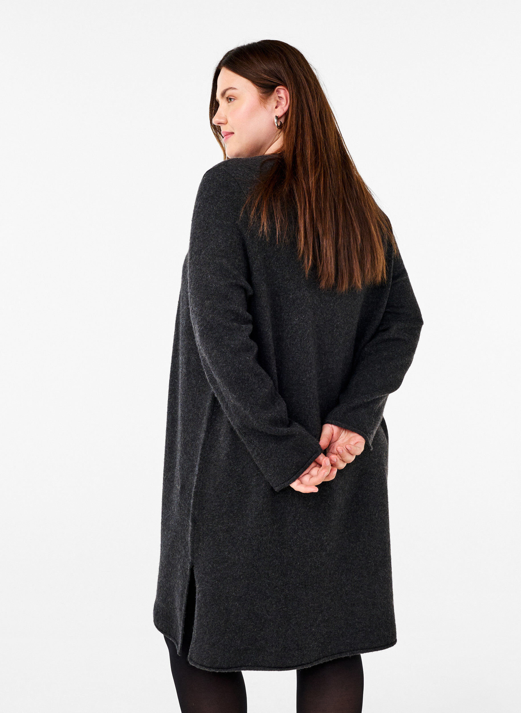 Zizzi Robe en maille &agrave; col rond et fendue, Dark Grey Melange, Model image number 1