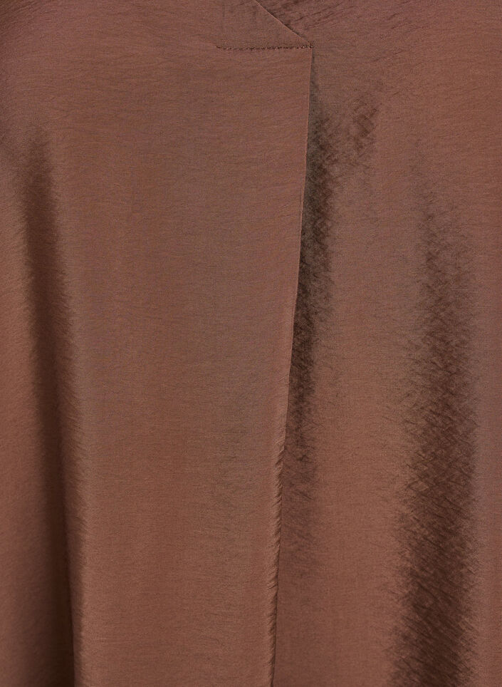 Kleid aus Viskose mit V-Ausschnitt, Braun, Packshot image number 2