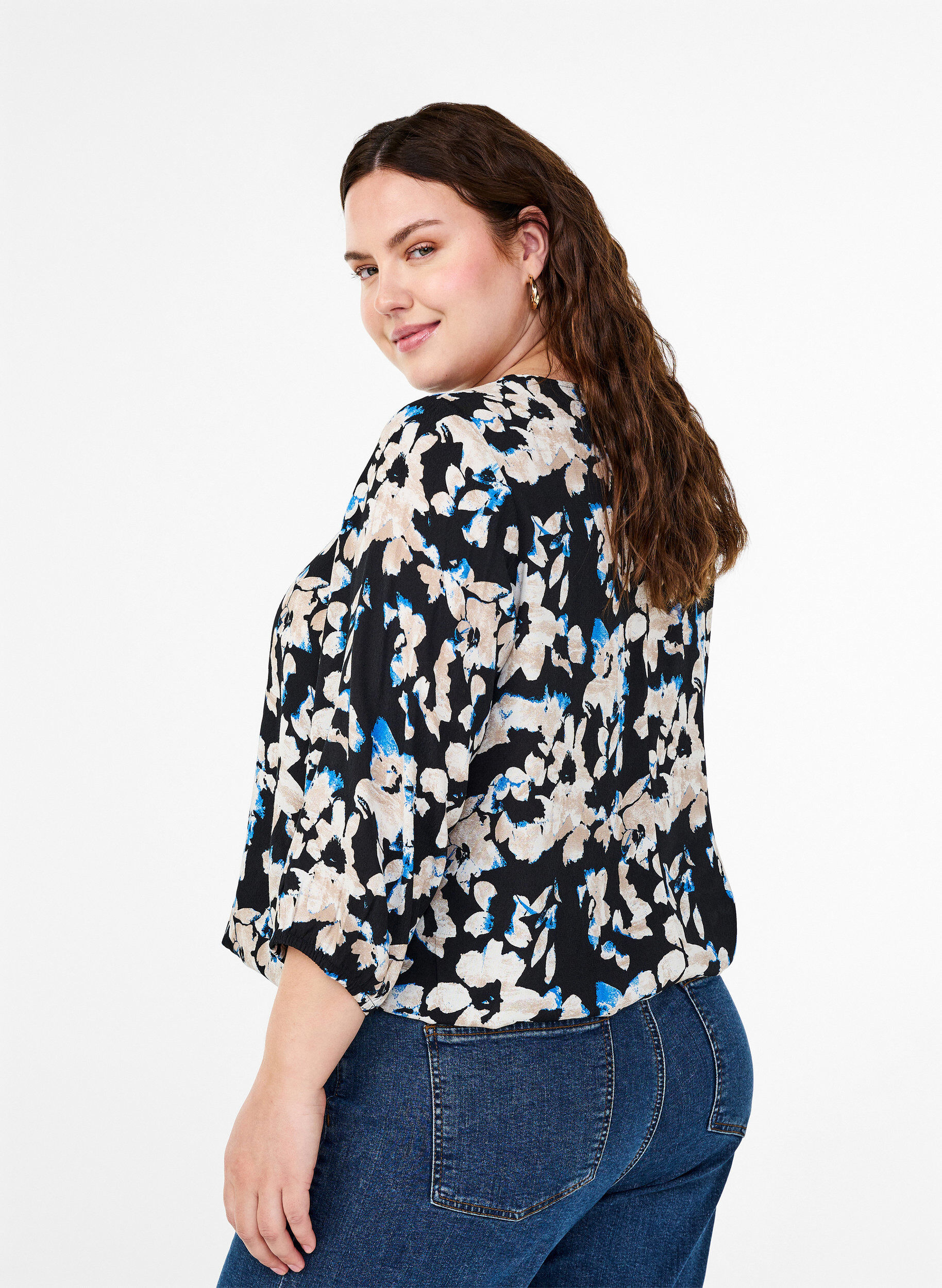 Zizzi  Viskosebluse mit Print und Kittel, Schwarz, Model image number 2