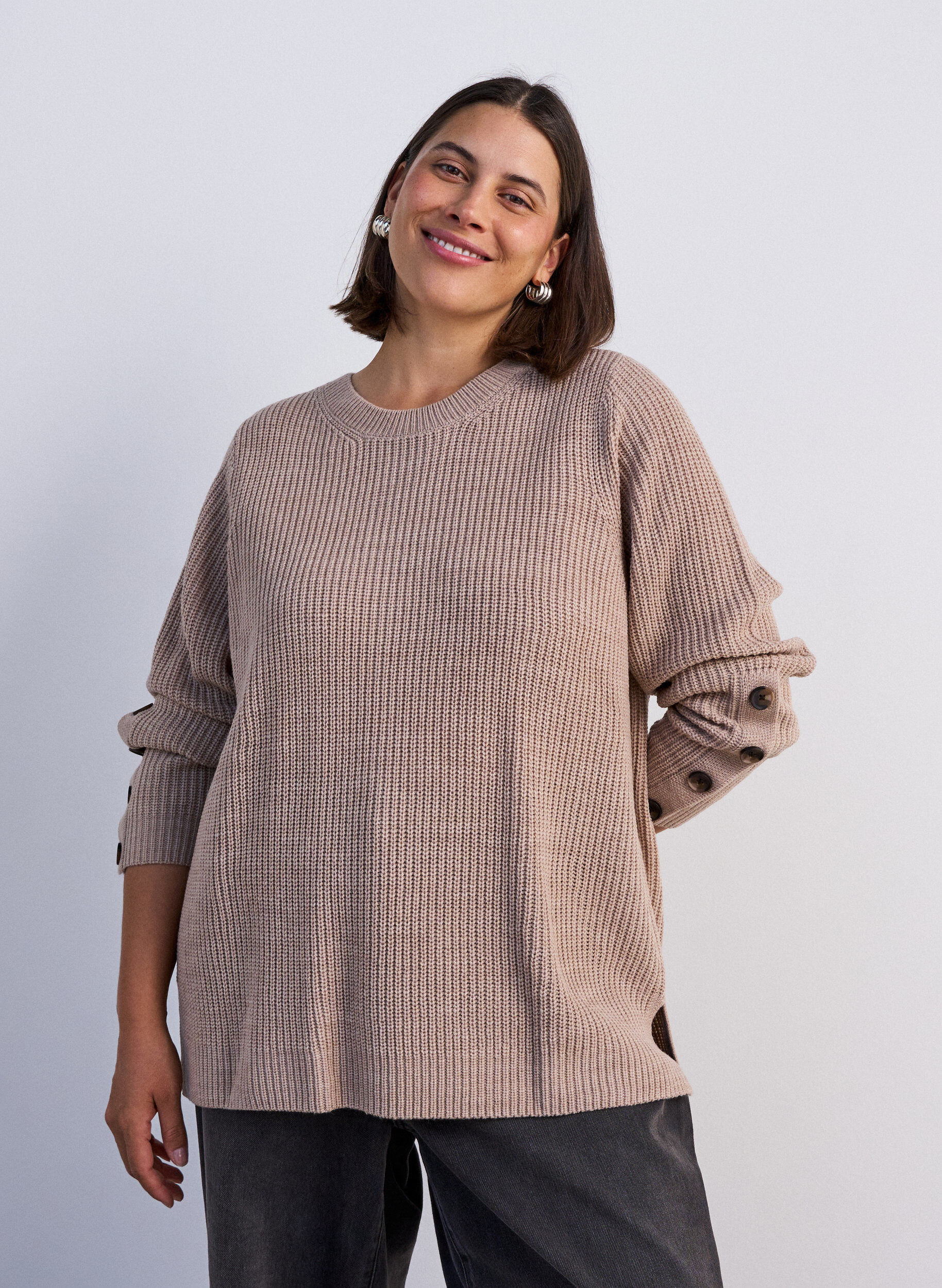 ZizziStrickbluse mit Rippstruktur und Knopfdetails, Beige, Model image number 0
