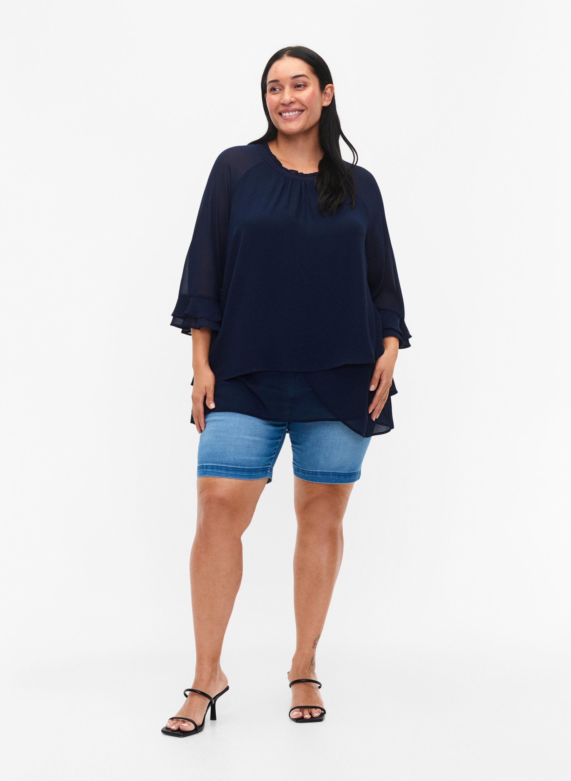Zizzi Bluse mit asymmetrischem Saum und 3/4 &Auml;rmeln, Navy Blazer, Model image number 2